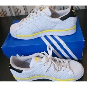 adidas gazelle silver green womens Shop Off White Mens adidas NMD R1 Lace Up Sneakers – Shoebacca main image 0